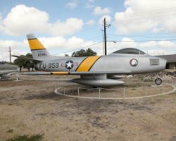 F-86 sn 47-605