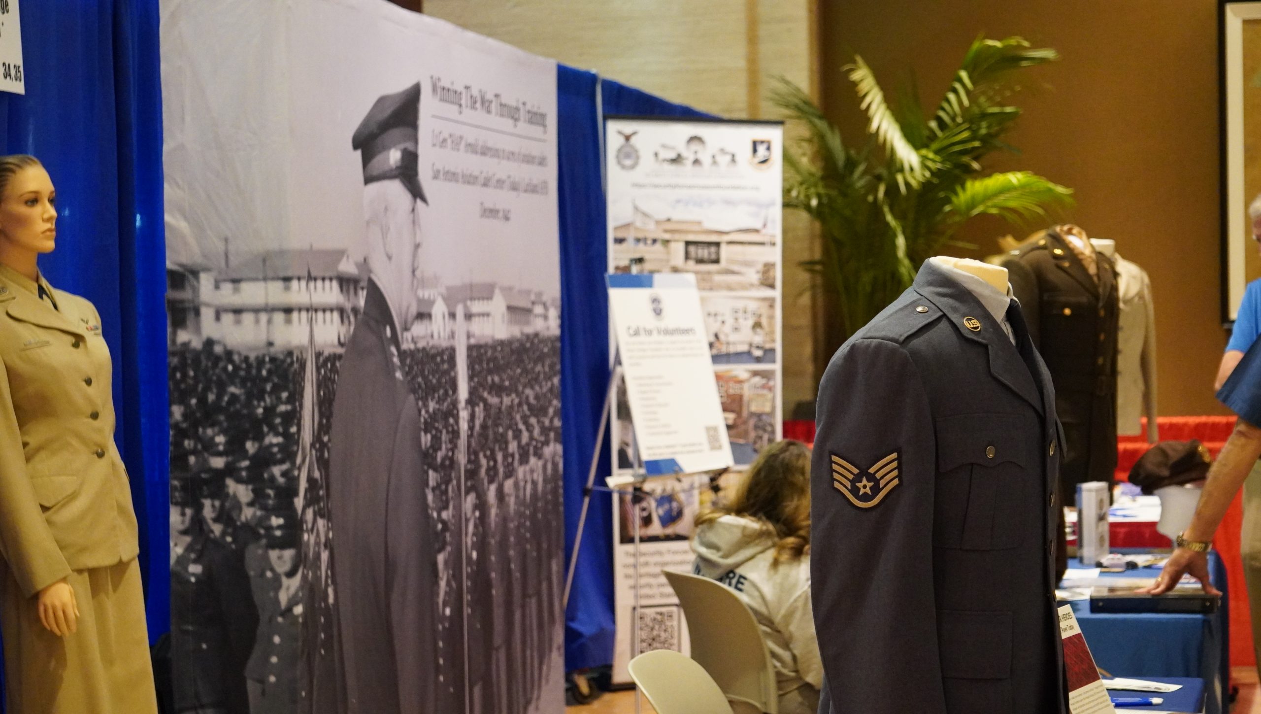 Foundation Showcases Collection at AFSA Summit in Dallas Airman